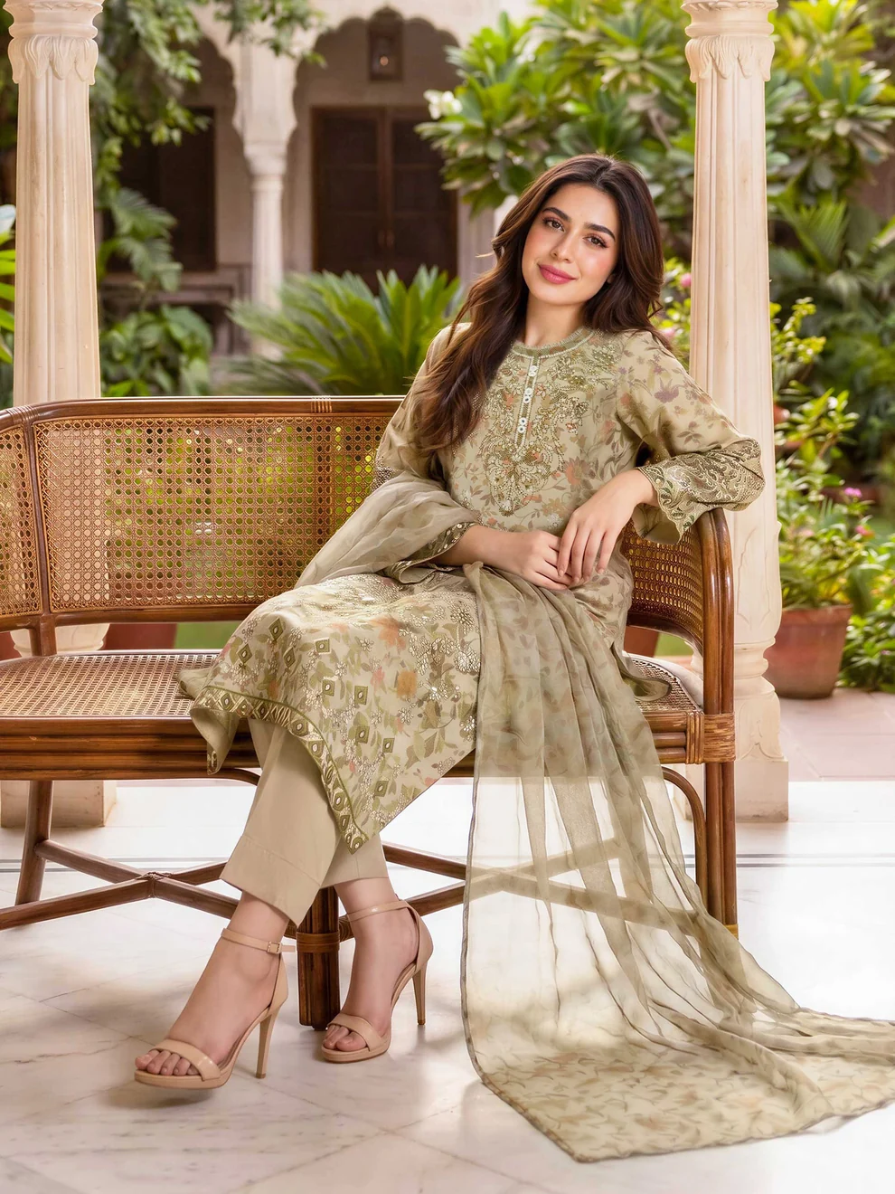 Alkaram 3 Piece Printed Khaddar Unstitched Suit - Image 2